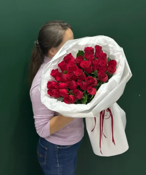 Букет из 27 роз Родос